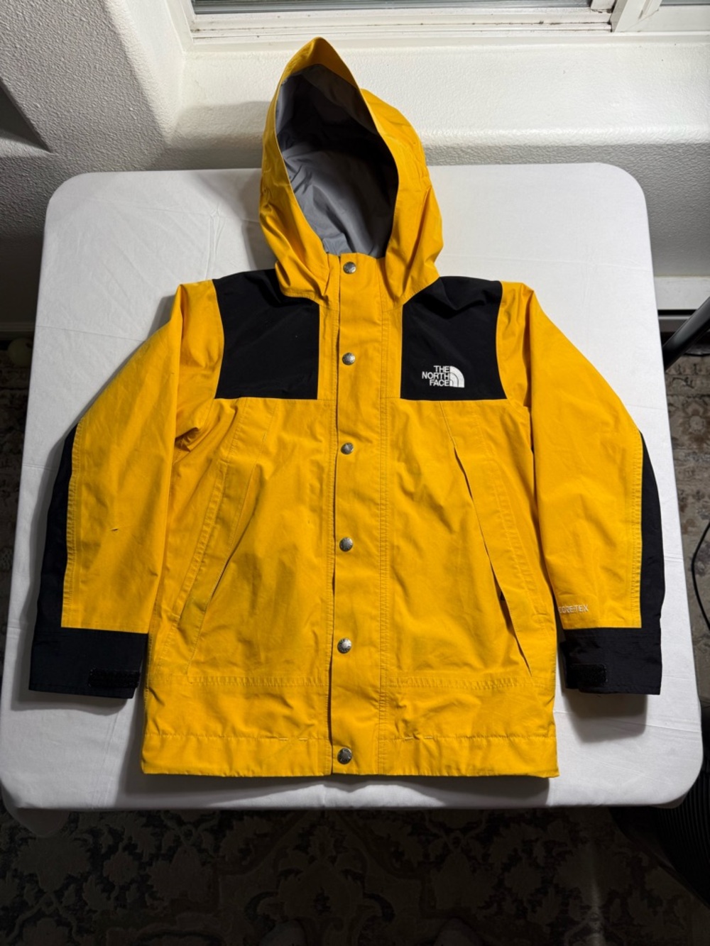 The North Face Hyvent Skiing Jacket Yellow Black Medium Kids Medium SEE PICTURES